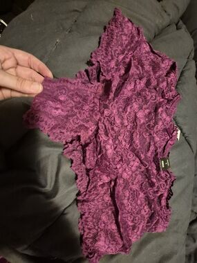 Lace Cheeky Panties in Plum